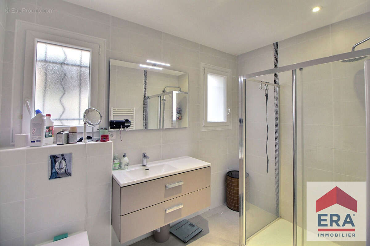 Maison 159m² à donzère - photo 6