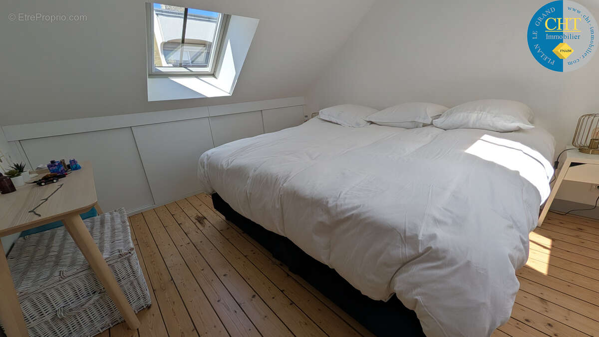 Villa de 250m2 à acheter avec 8 pièces à Rennes - photo 28