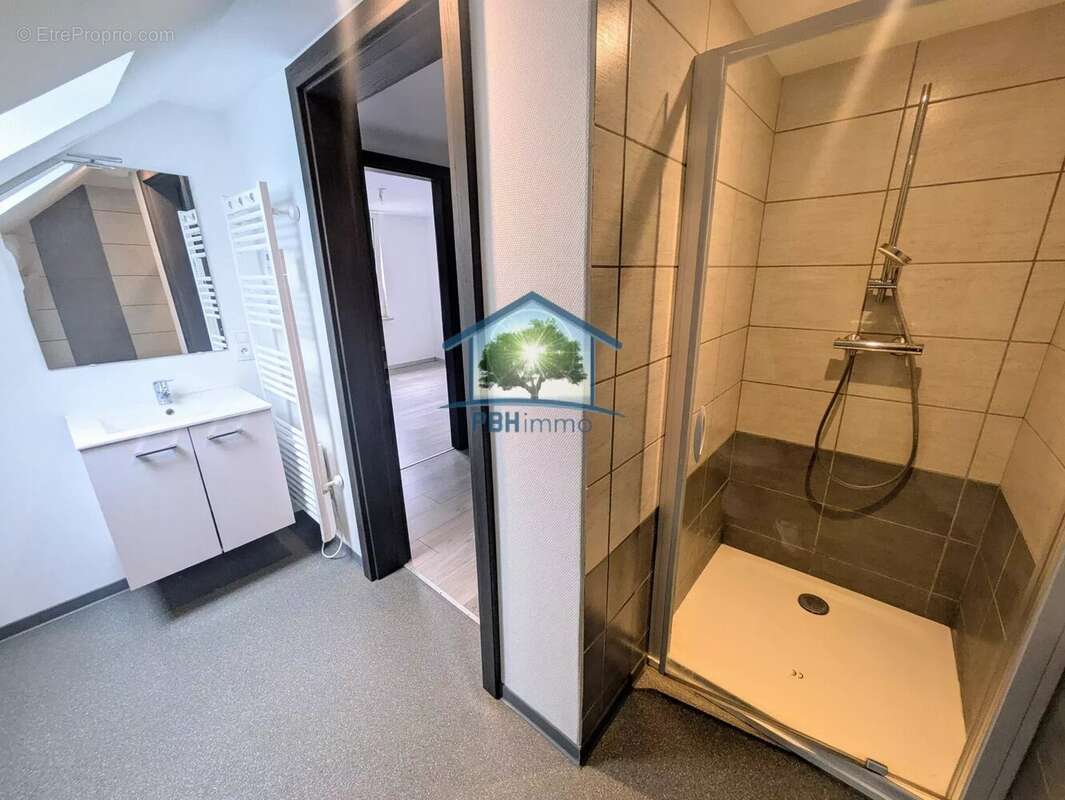 Maison à DOSSENHEIM-SUR-ZINSEL