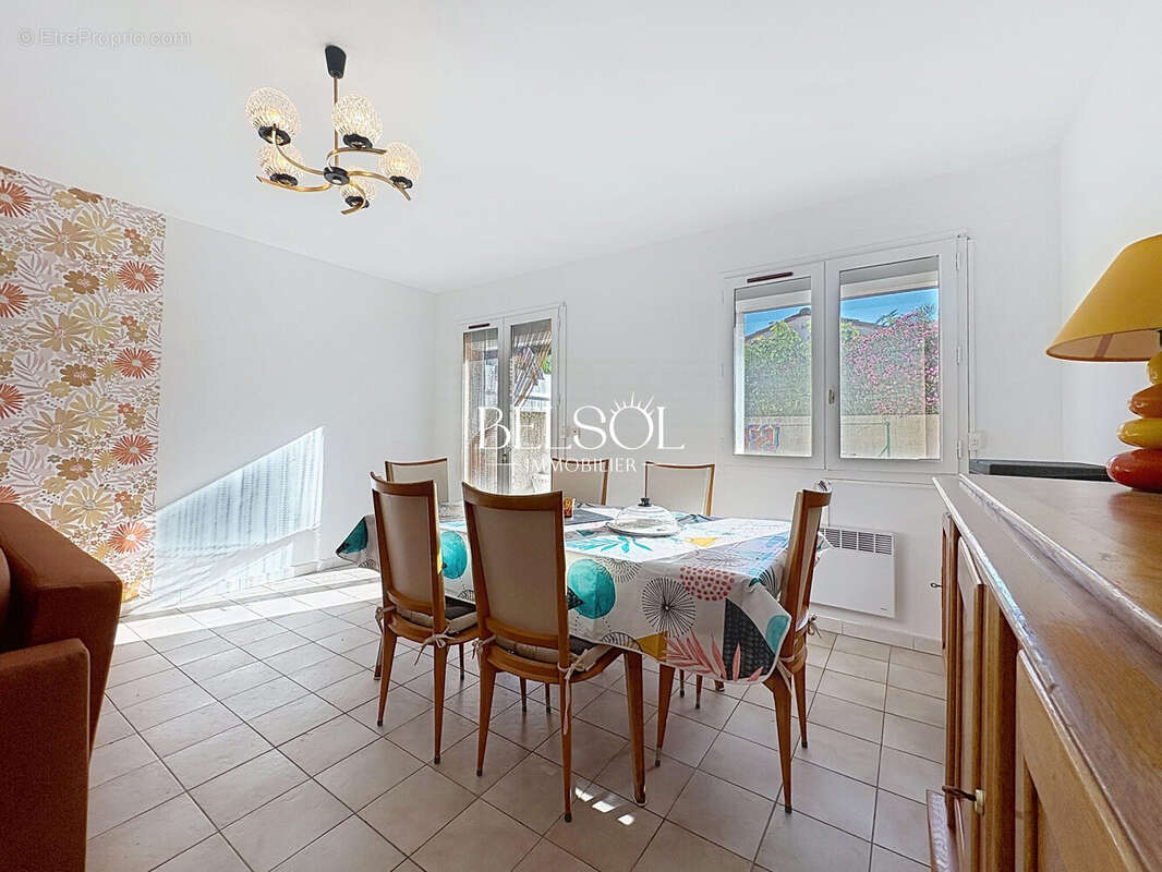 Maison 92 m² à Saint-Andre  - photo 8