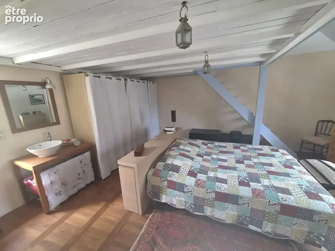 Maison en vente sur terrain de 1070 m² - photo 7