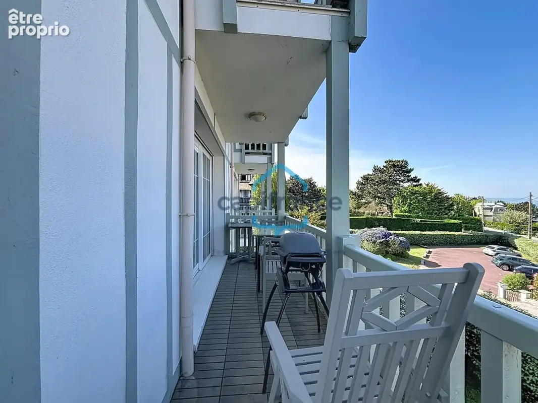 Trouville-sur-Mer – Appartement F2 avec vue mer, balcon, cave et stationnement privatif - photo 7