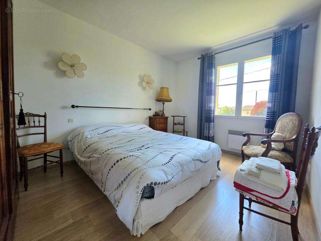 Maison à CASTETS-EN-DORTHE