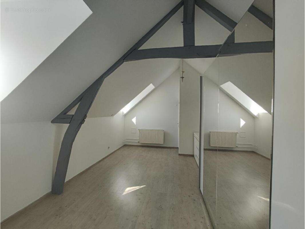 Maison à SAINT-OUEN-DE-MIMBRE