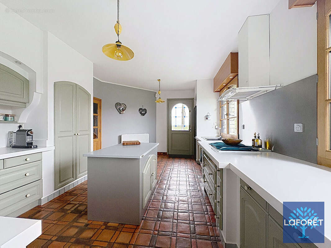 Propriété d'exception - maison d'architecte 1975 - photo 6