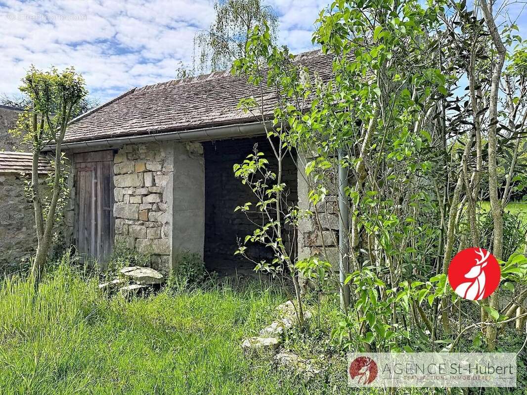 Maison à CHAILLY-EN-BIERE