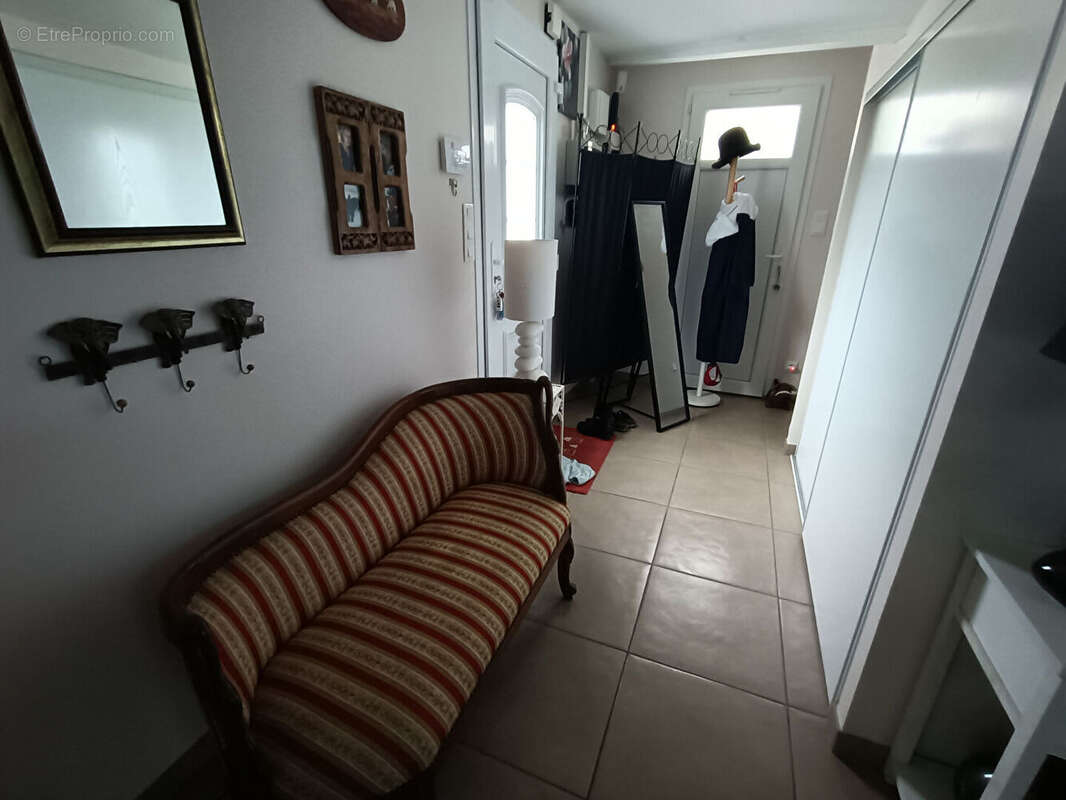 Maison à TONNAY-CHARENTE