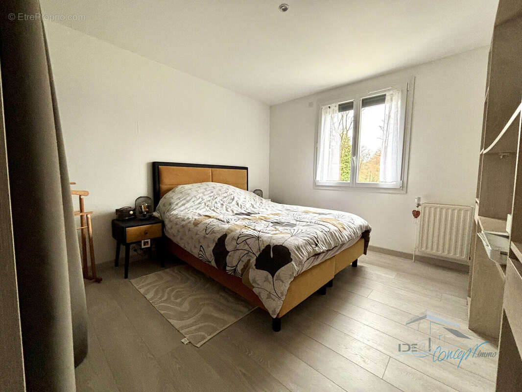 Maison à JANVILLE-SUR-JUINE