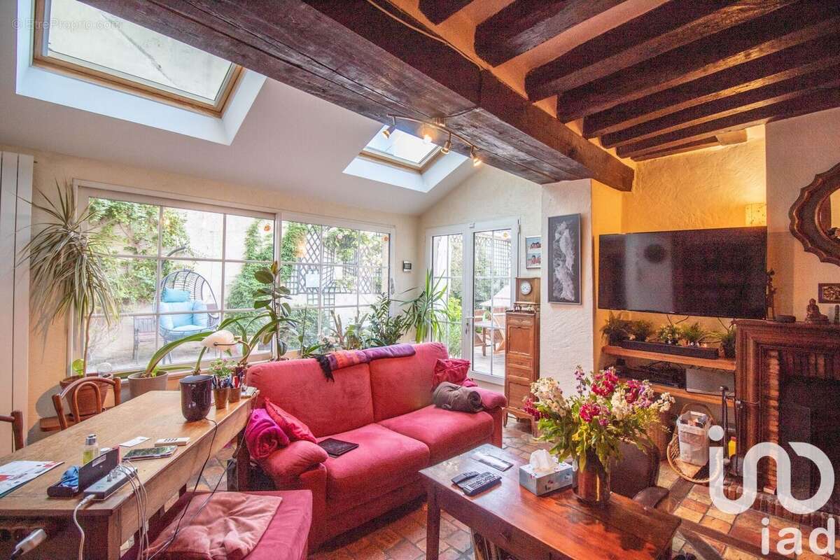 Photo 2 - Maison à HOUDAN