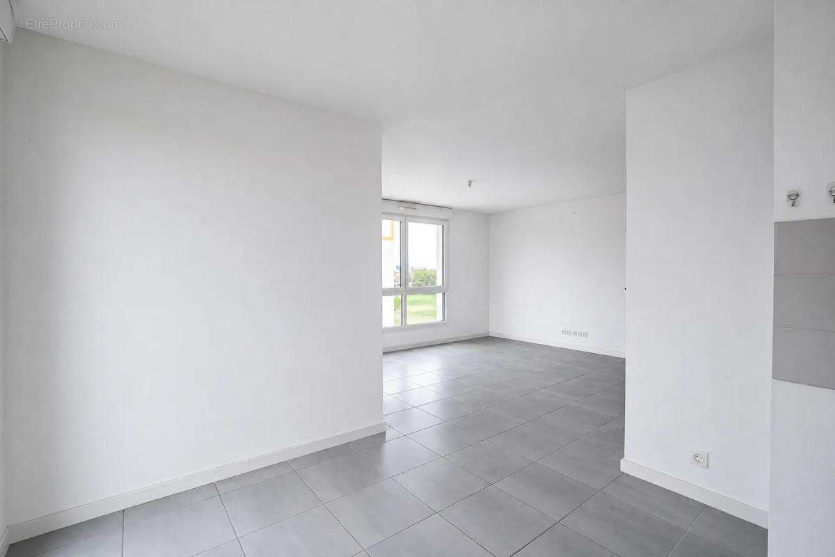 Appartement 3 pièces à Villenave-d'Ornon - photo 2