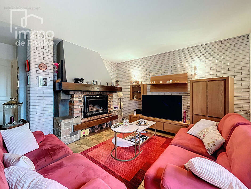 Maison à VIRY