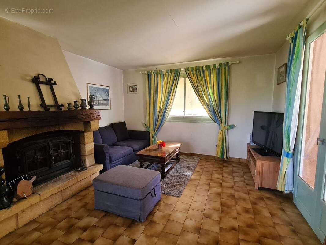 20240404112532resized1 - Maison à SIORAC-EN-PERIGORD