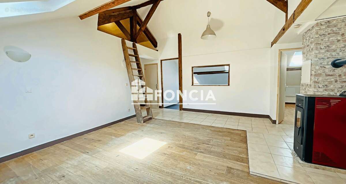 Appartement à MOUTIERS