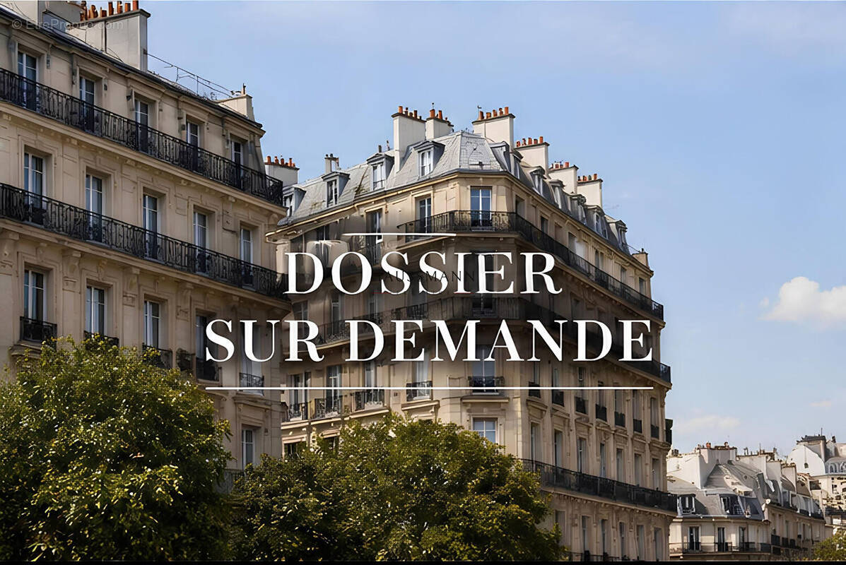 Appartement à PARIS-16E