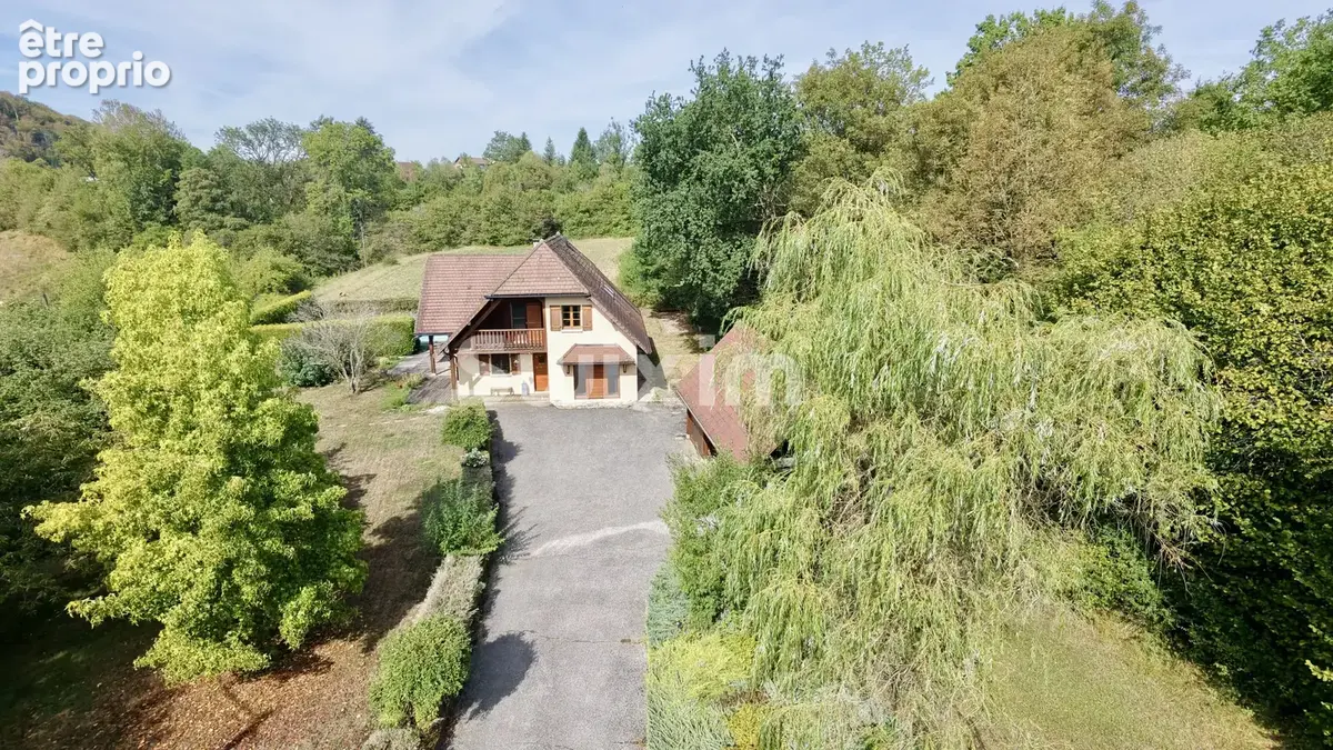 Maison 170 m² à Doucier  - photo 3