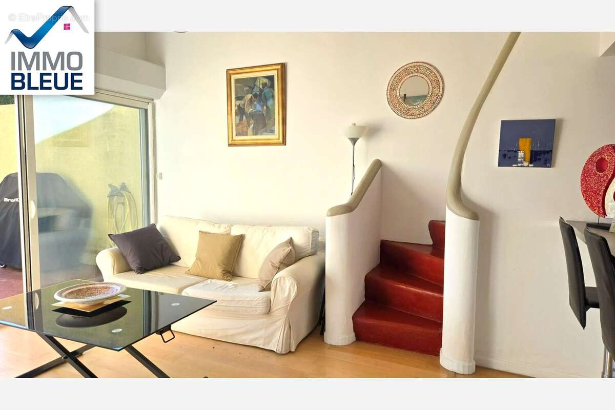 Appartement à SAUSSET-LES-PINS