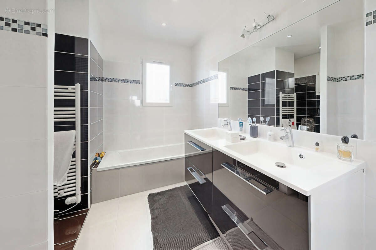 Maison à LES PENNES-MIRABEAU