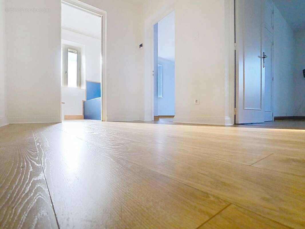 Photo 9 - Maison à PAVIE