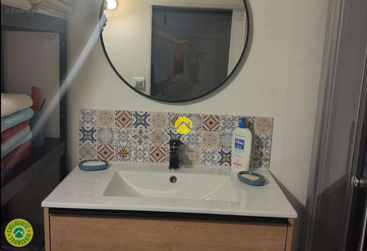 Maison à LE VEURDRE