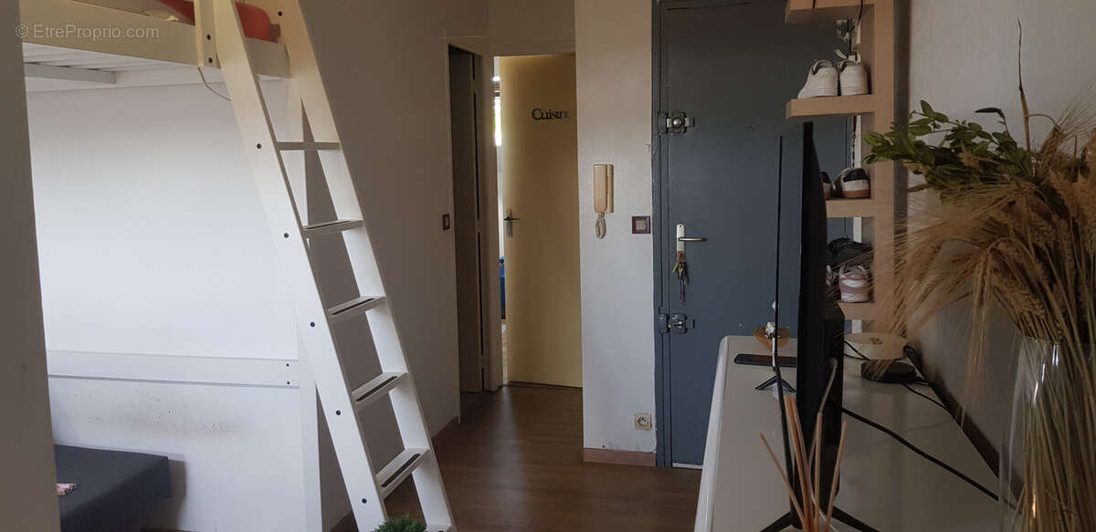 Appartement à LES PAVILLONS-SOUS-BOIS