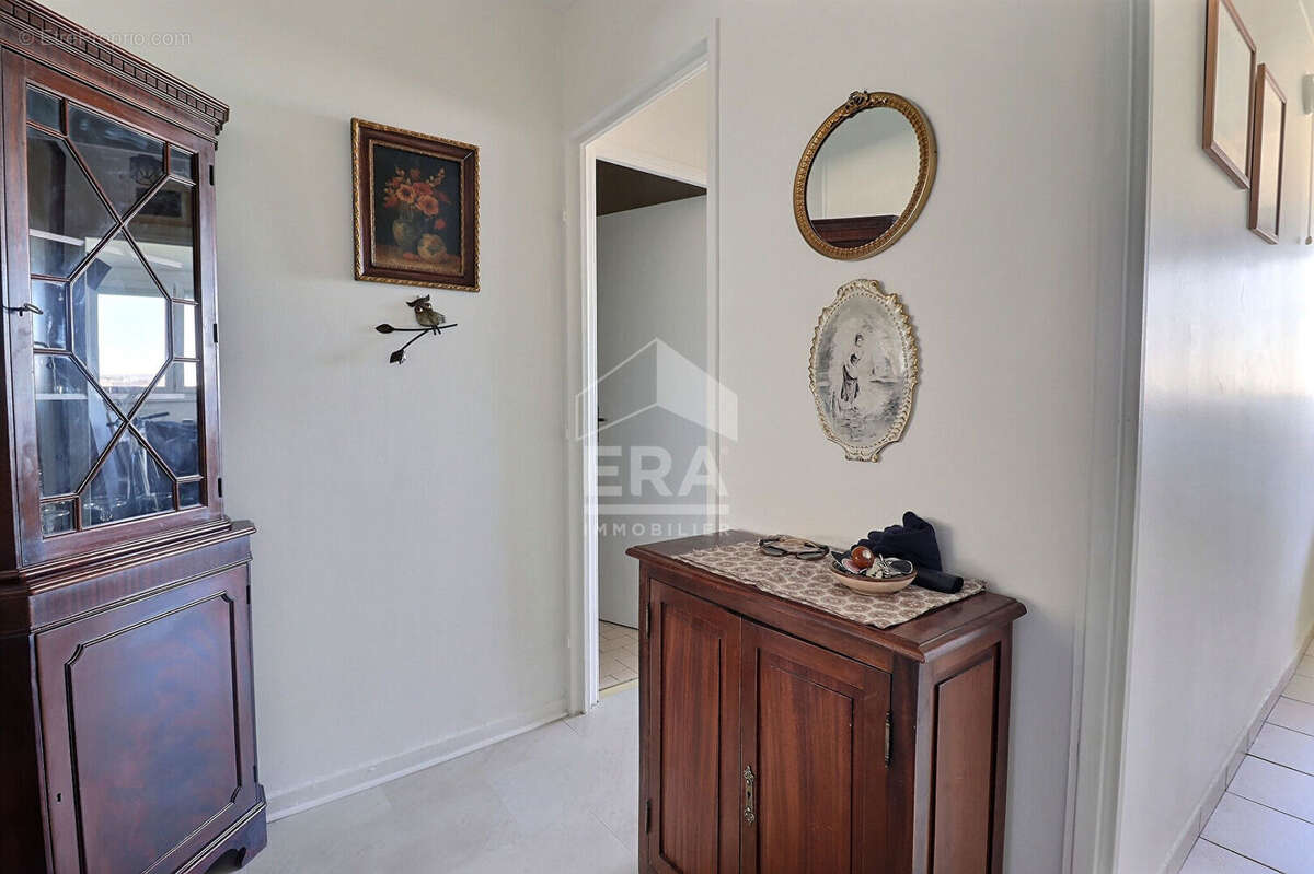 Appartement à COLOMBES