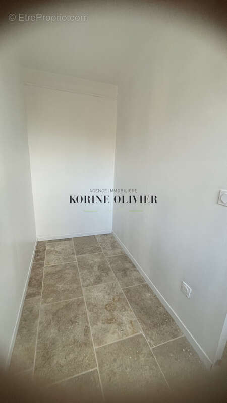 Appartement à MARSEILLE-9E