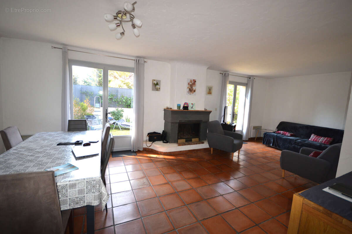 Maison à SAINT-RAPHAEL