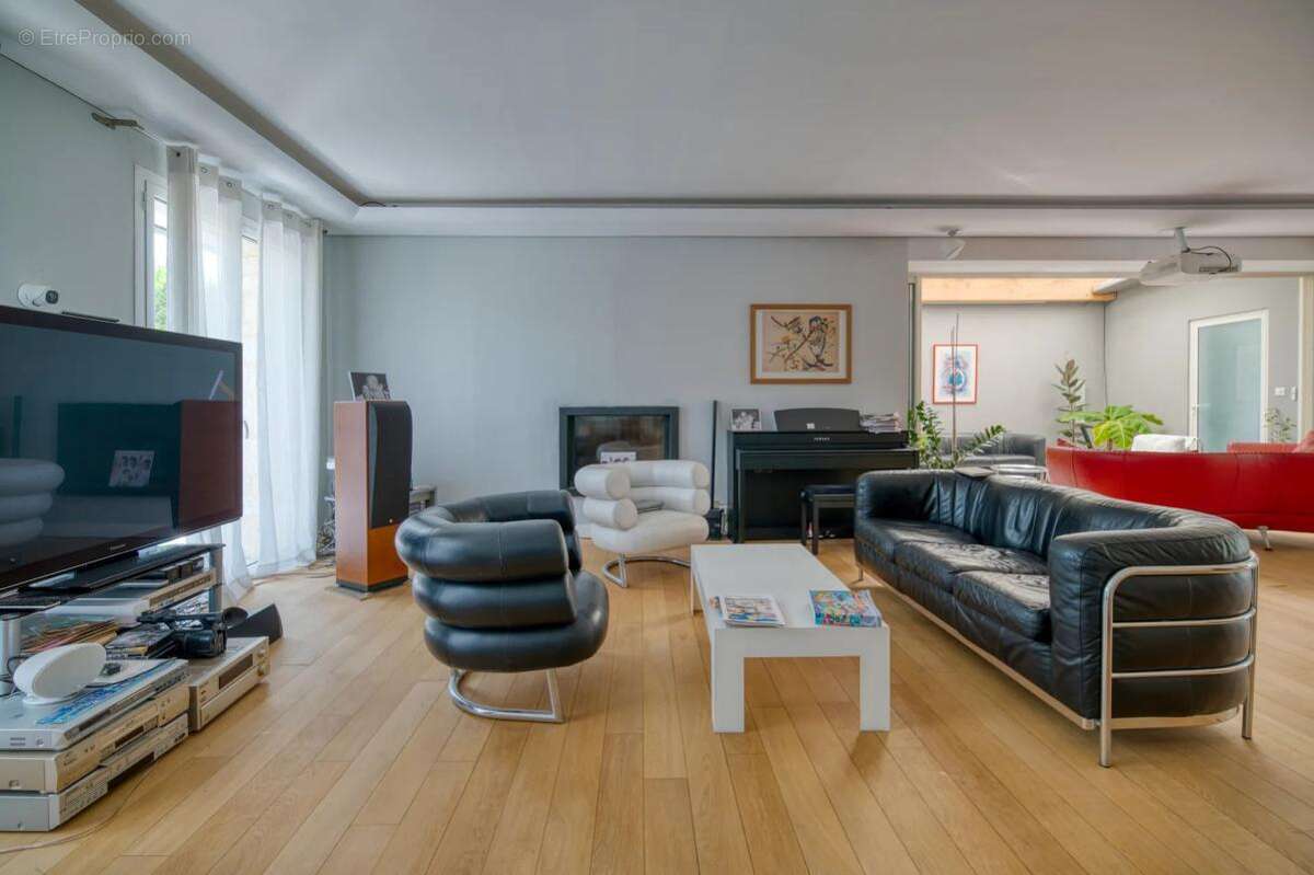 Maison de 7 pièces de 269 m² à Toulouse - photo 3