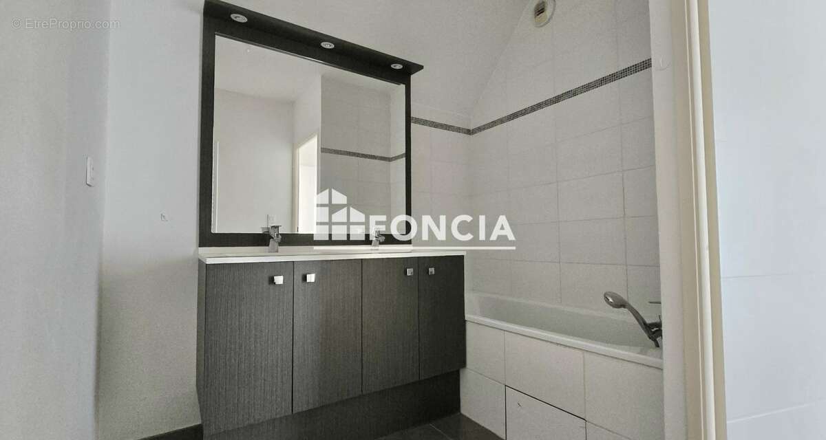 Appartement à BONNEVILLE