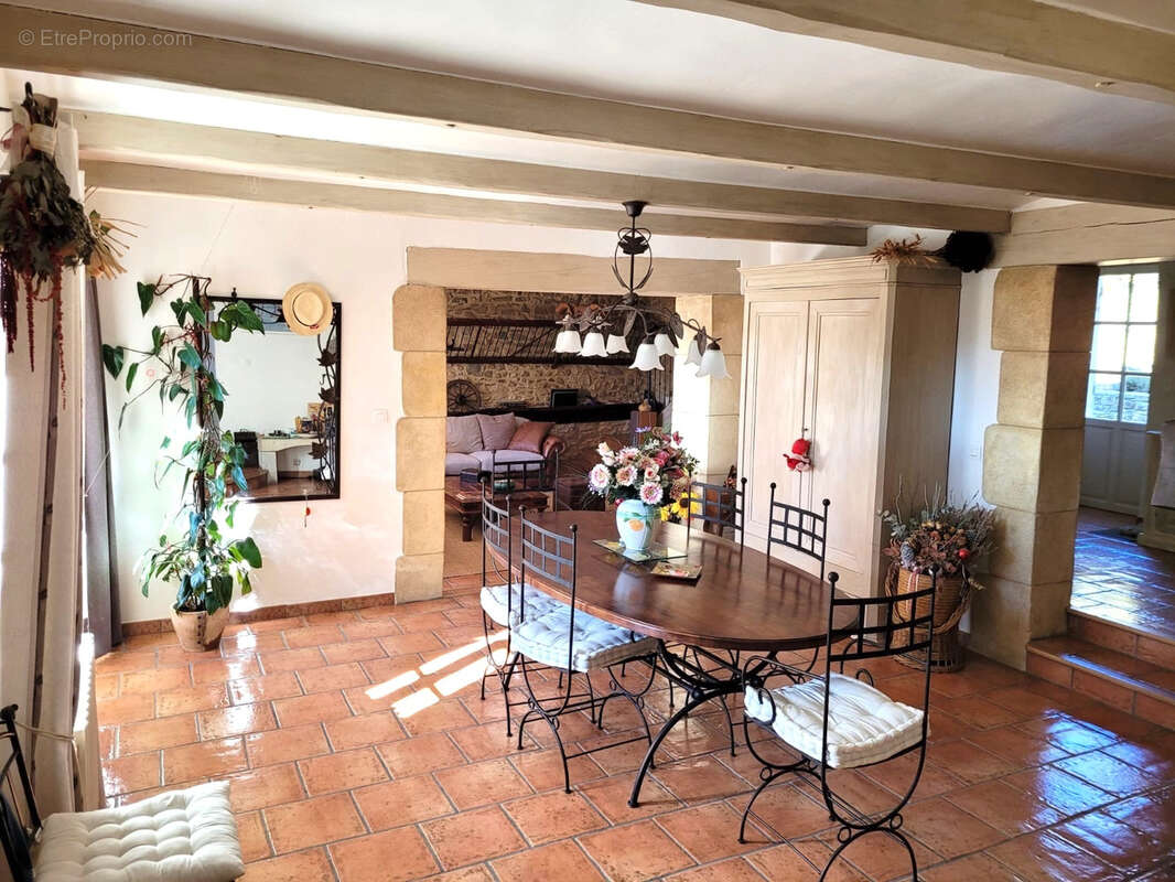 Maison à MARSANNE