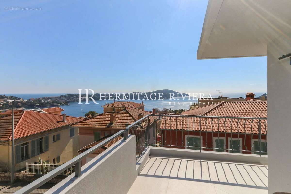 Appartement à VILLEFRANCHE-SUR-MER