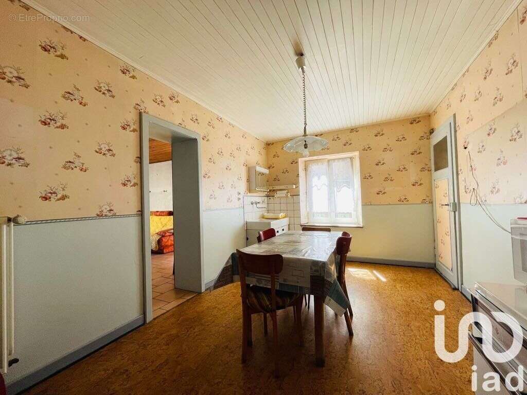 Photo 3 - Maison à LORQUIN