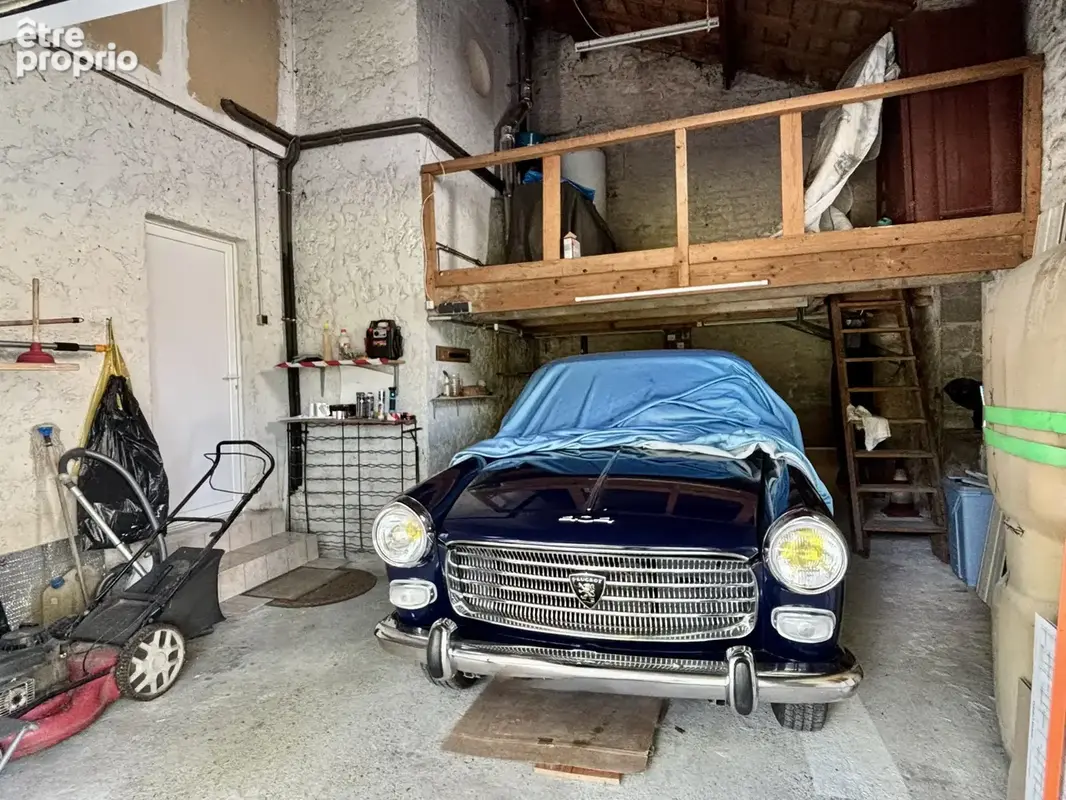 Maison R+1 T4 avec garage, cour et parcelles non attenantes - photo 16