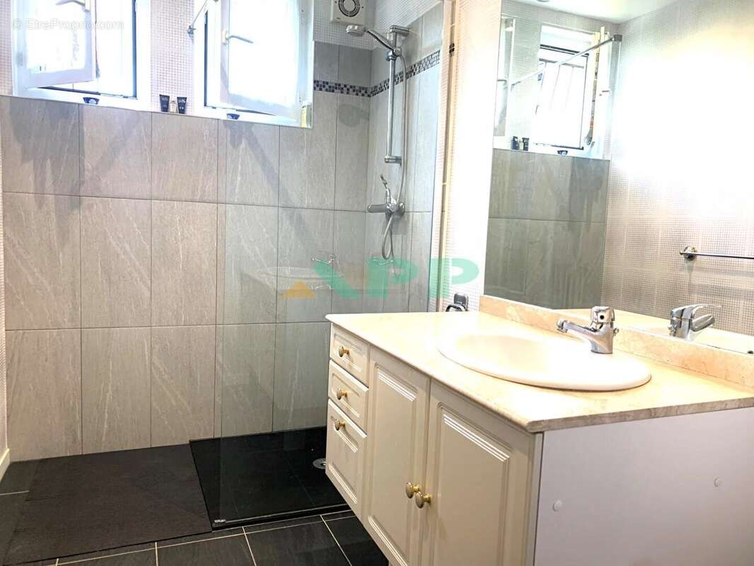 Maison à ATHIS-MONS