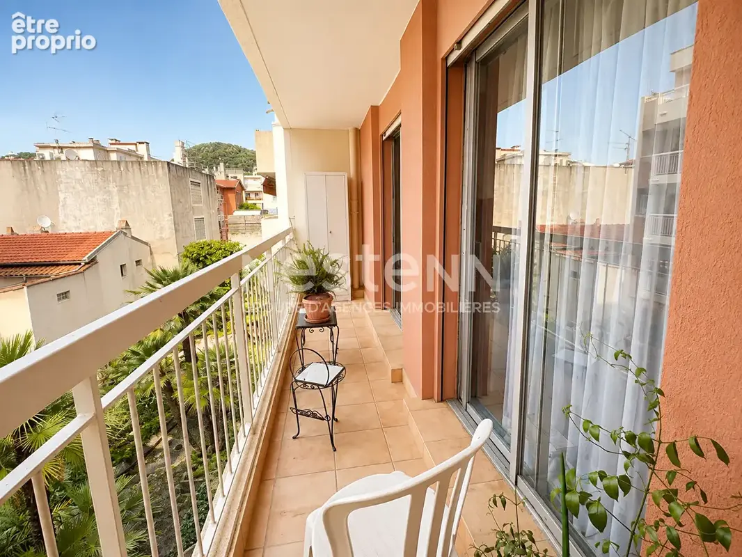 Appartement 3 pièces possibilité de 4 pièces à vendre à Nice Riquier - Emplacement d'exception - photo 3