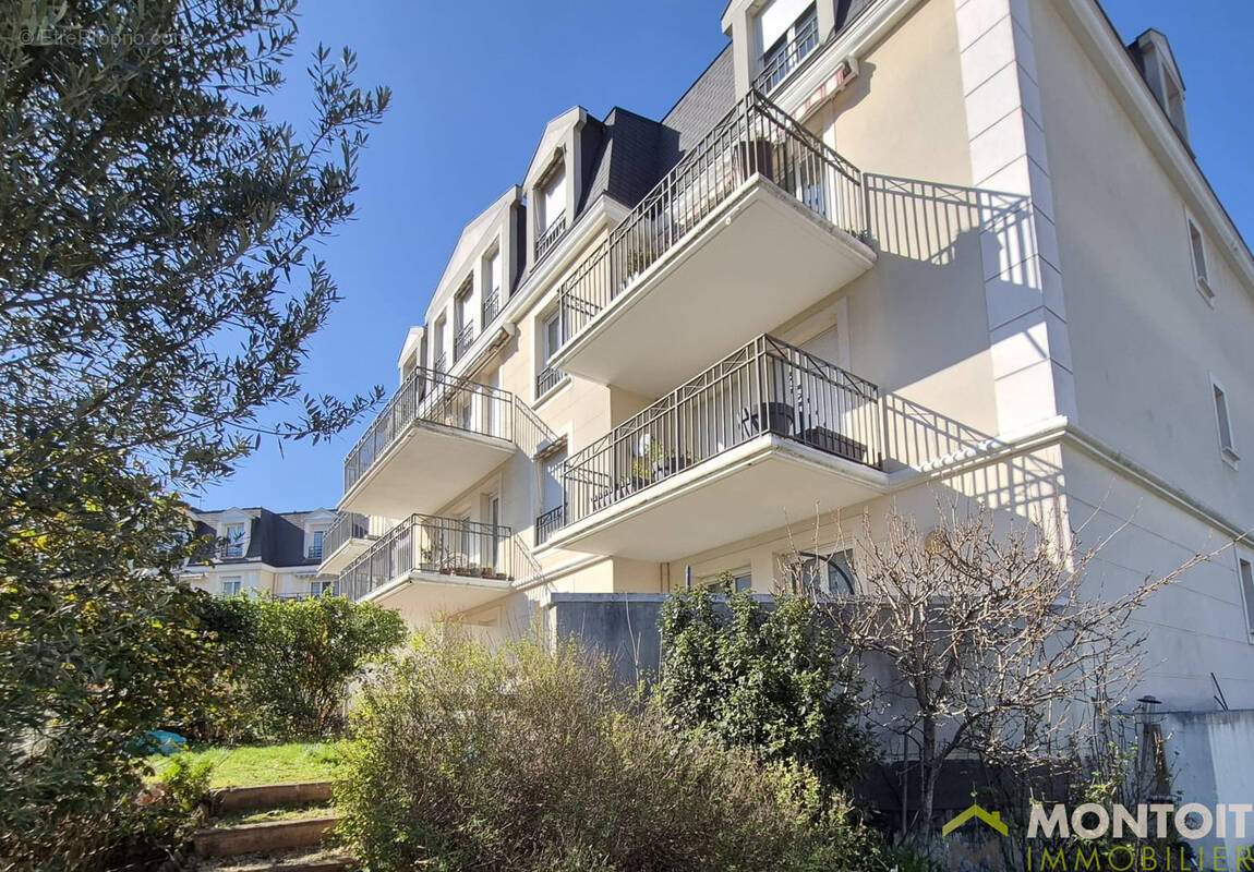 Appartement à THIAIS