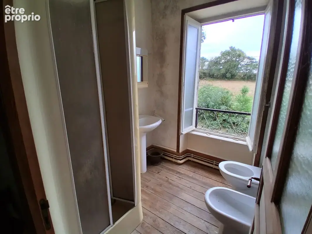 Maison 5 pièces 120 m² à vendre à Charensat (63640) - photo 8