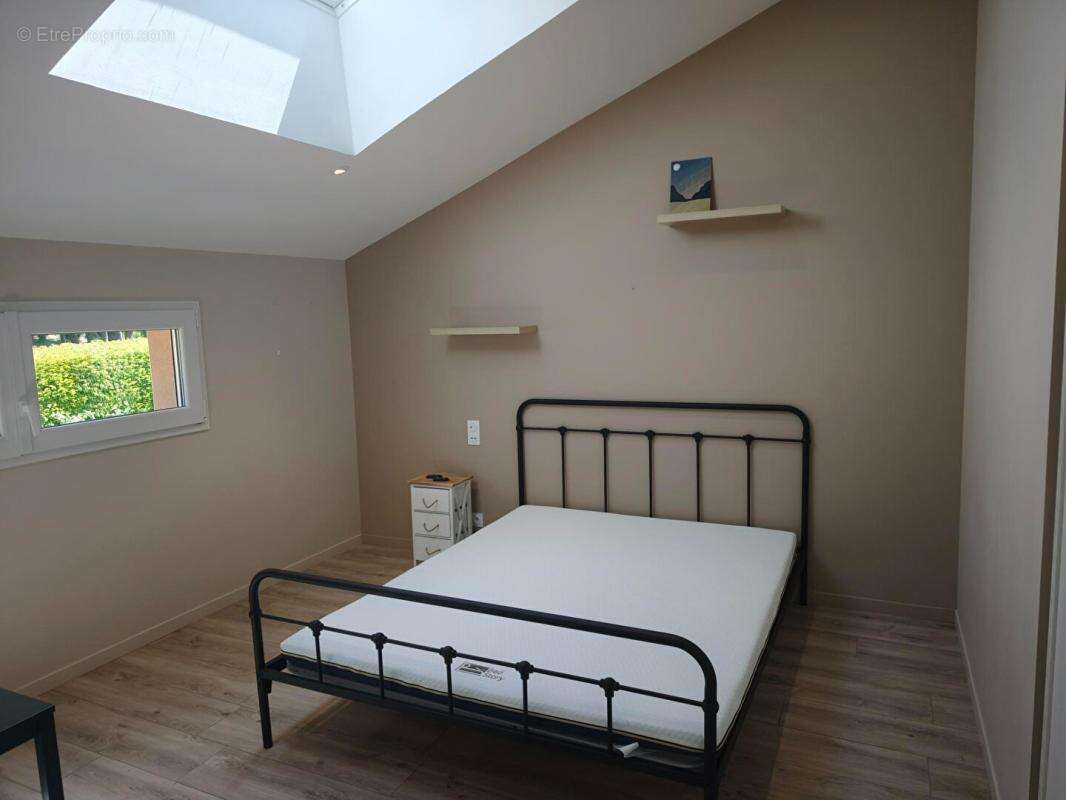 Maison familiale 200 m2 t 8 avec terrasse et jardin - photo 11