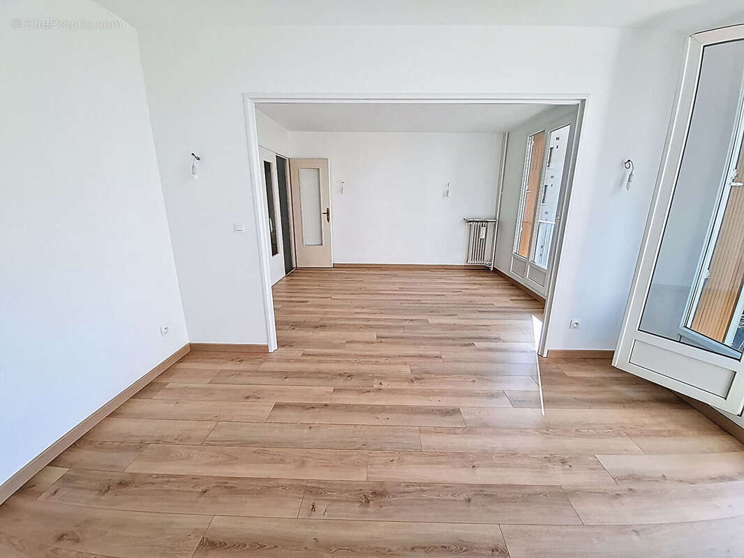 Appartement à CACHAN