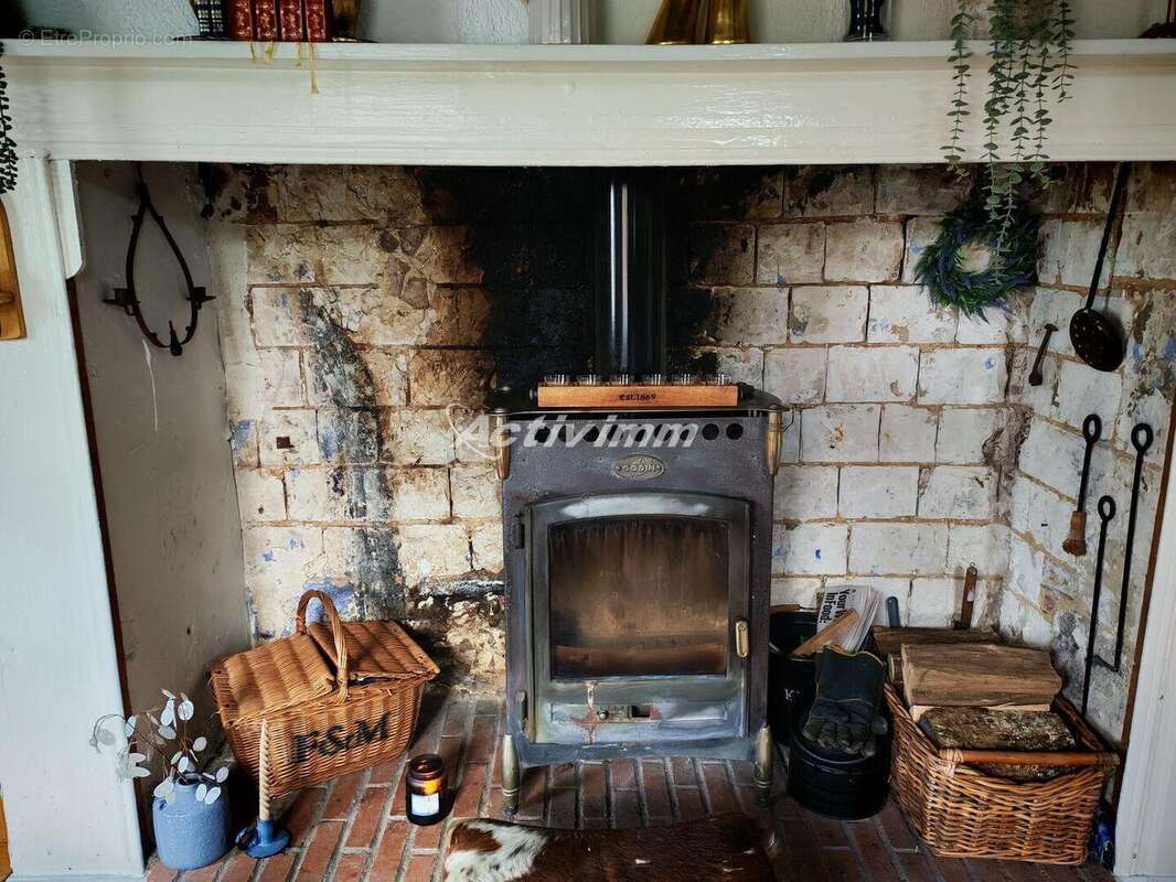 4302 10 - Maison à NEUVILLE-SOUS-MONTREUIL