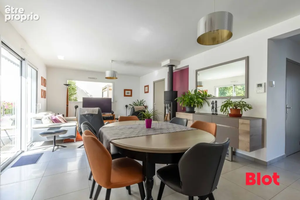 Maison 5 pièces 118 m² à vendre à Chateaubourg (35220) - photo 4