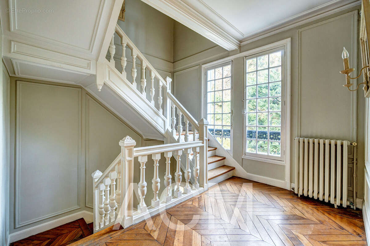 Maison à MAISONS-LAFFITTE