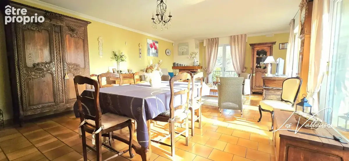Maison 8 pièces 185 m² à vendre à Martin-Eglise (76370) - photo 7