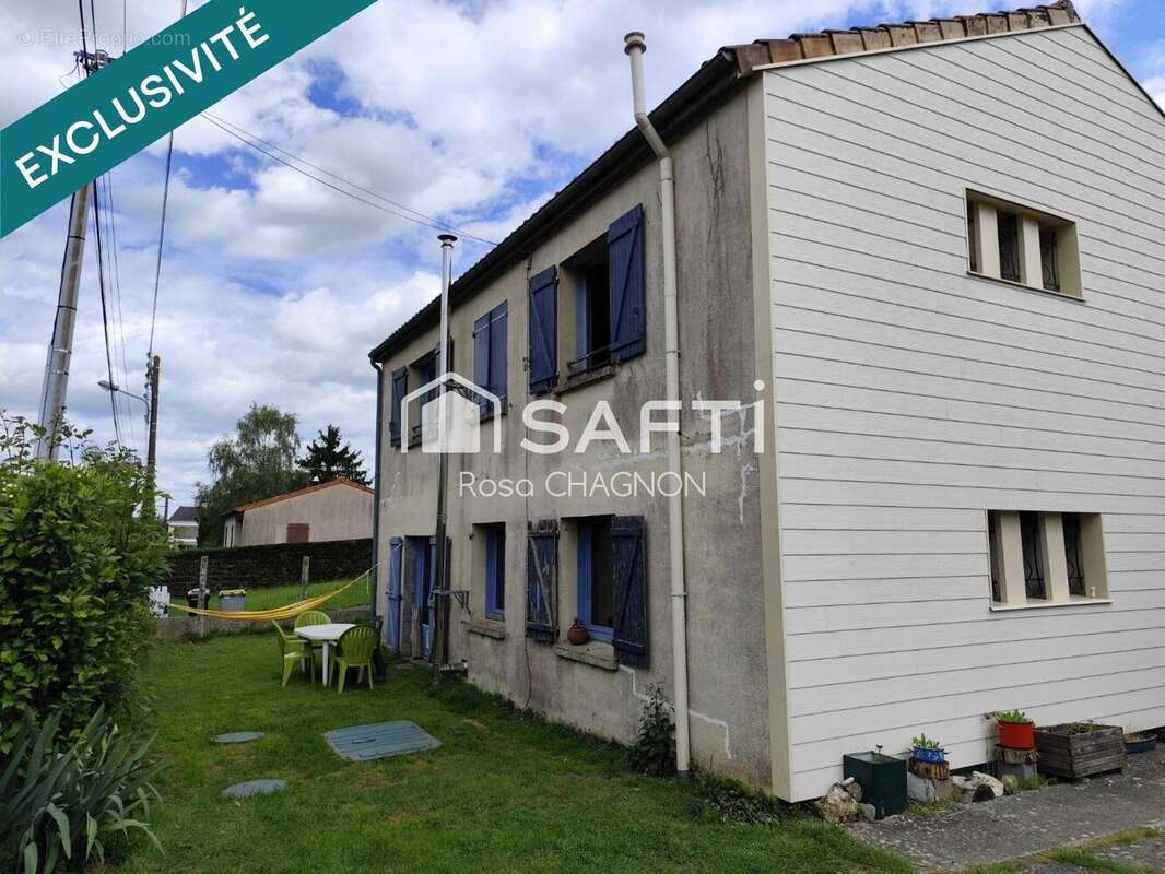 Maison 154 m² à Puy-De-Serre  - photo 5