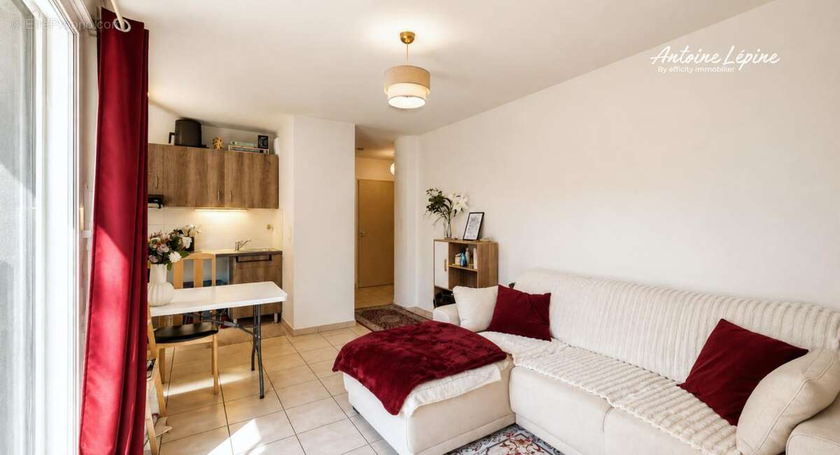 Appartement à SAINT-FONS