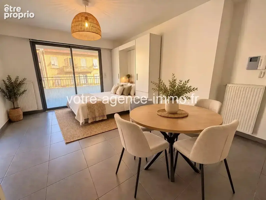 NICE NORD — Studio de 24 m² avec balcon de 7 m², résidence récente de standing - photo 6