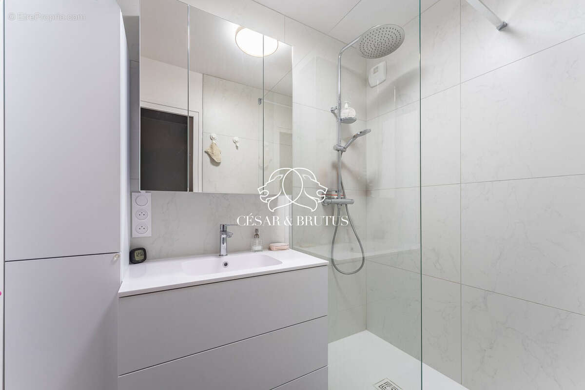 Appartement à CALUIRE-ET-CUIRE