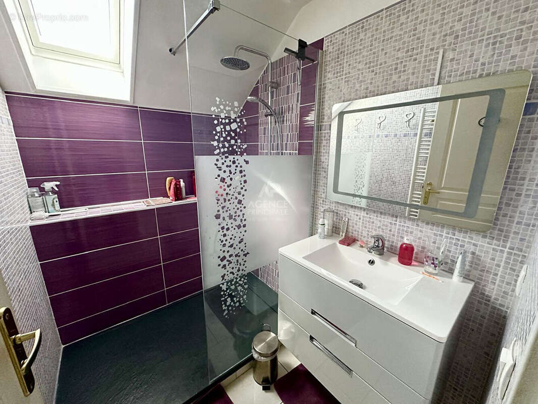 Maison à VERNOUILLET