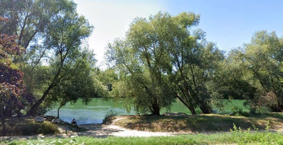 Terrain à GOURNAY-SUR-MARNE