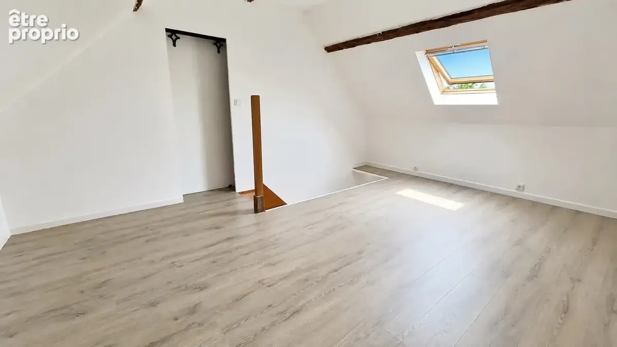 Maison ancienne - 85m2 - SAINT REMY EN L'EAU - photo 7